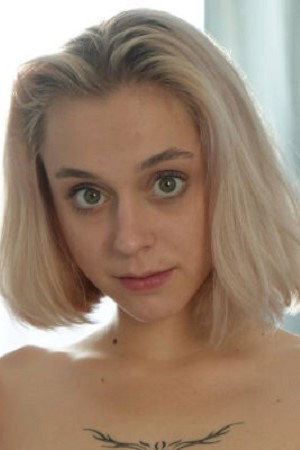 Molly Cute