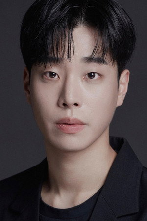 Min Woo-seok