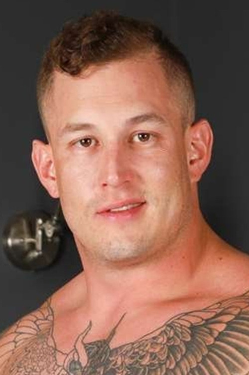 Brock Kniles